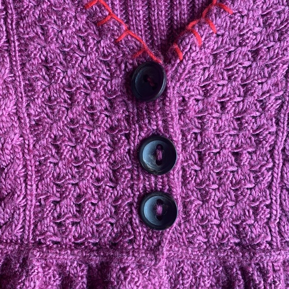 Free People Boho Knit Fuchsia V-Neck Ruffle Longline Wool Cardigan Size Medium - Picture 3 of 10